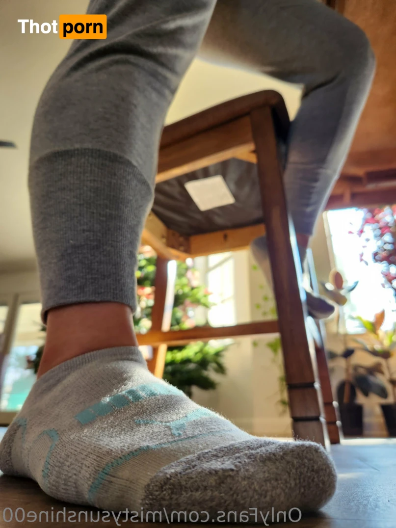 Giantess Misty 15975569