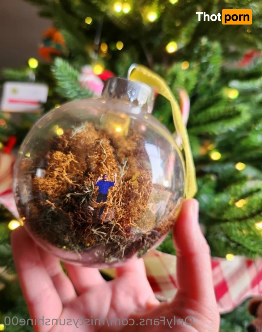 Giantess Misty 16045297