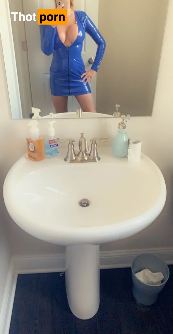 Kelly Pierce 15902947