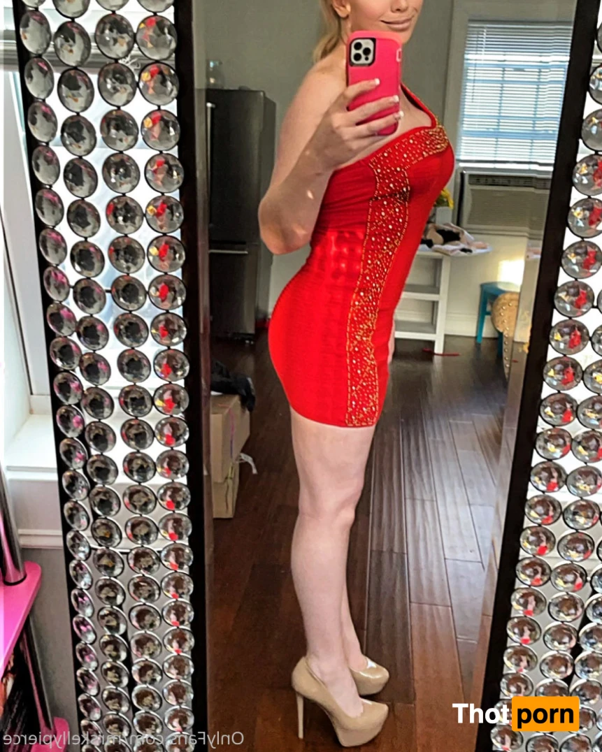 Kelly Pierce 15949279