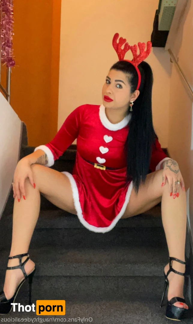 NaughtyDeealicious VIP 13628663