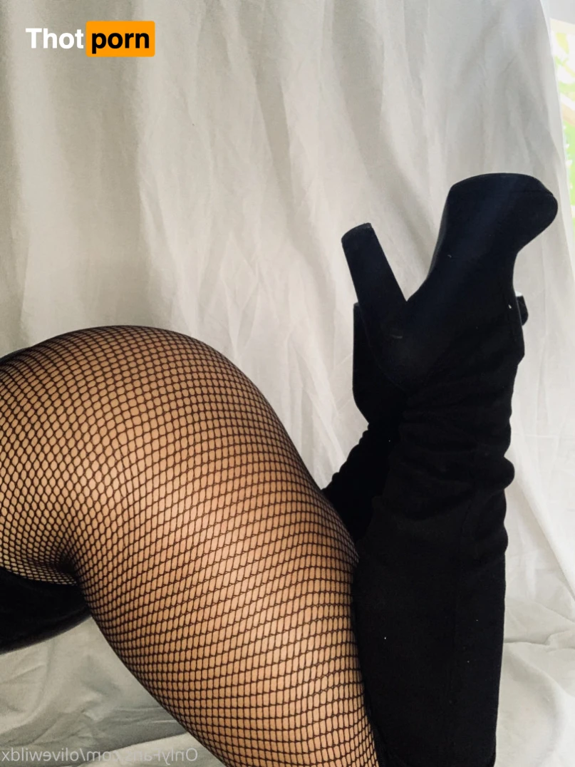 Olive Wild 🌿 Boobs + Bush 16277695