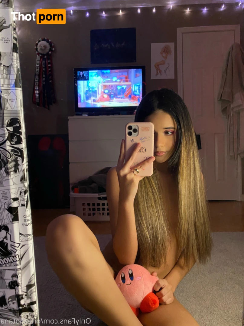 𝕬𝖓𝖆 16423391