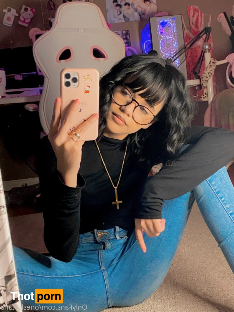 𝕬𝖓𝖆 16438801