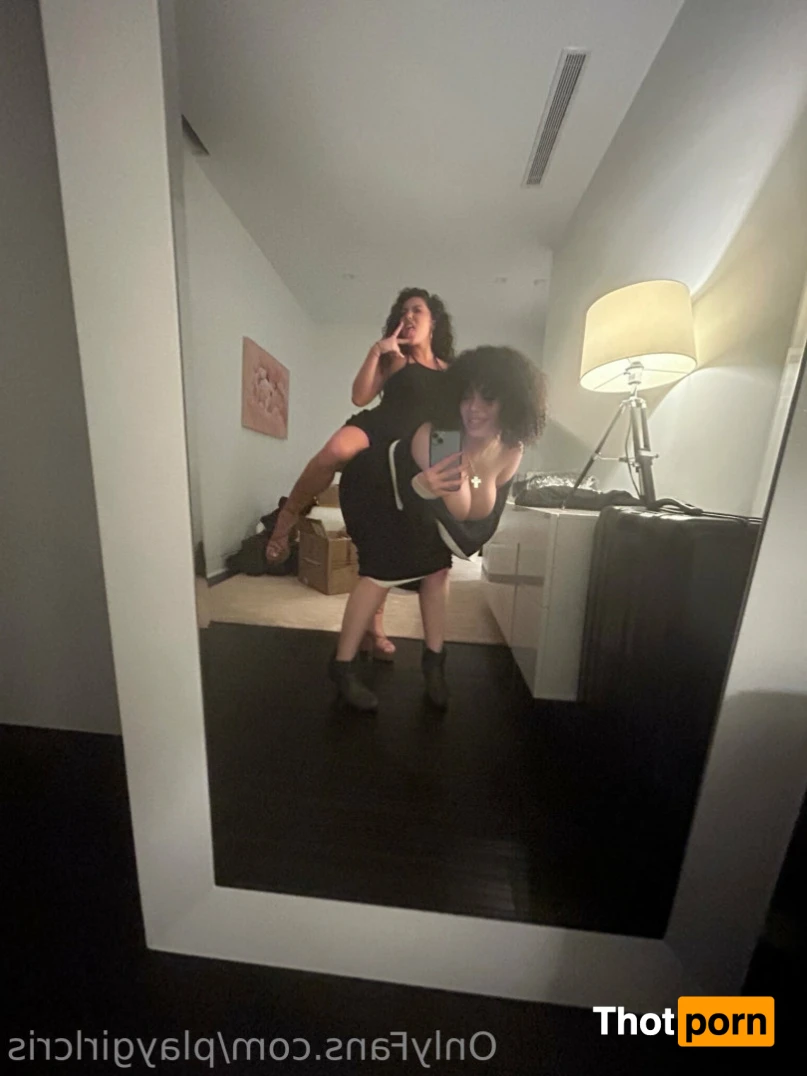 cristiana love 15068922