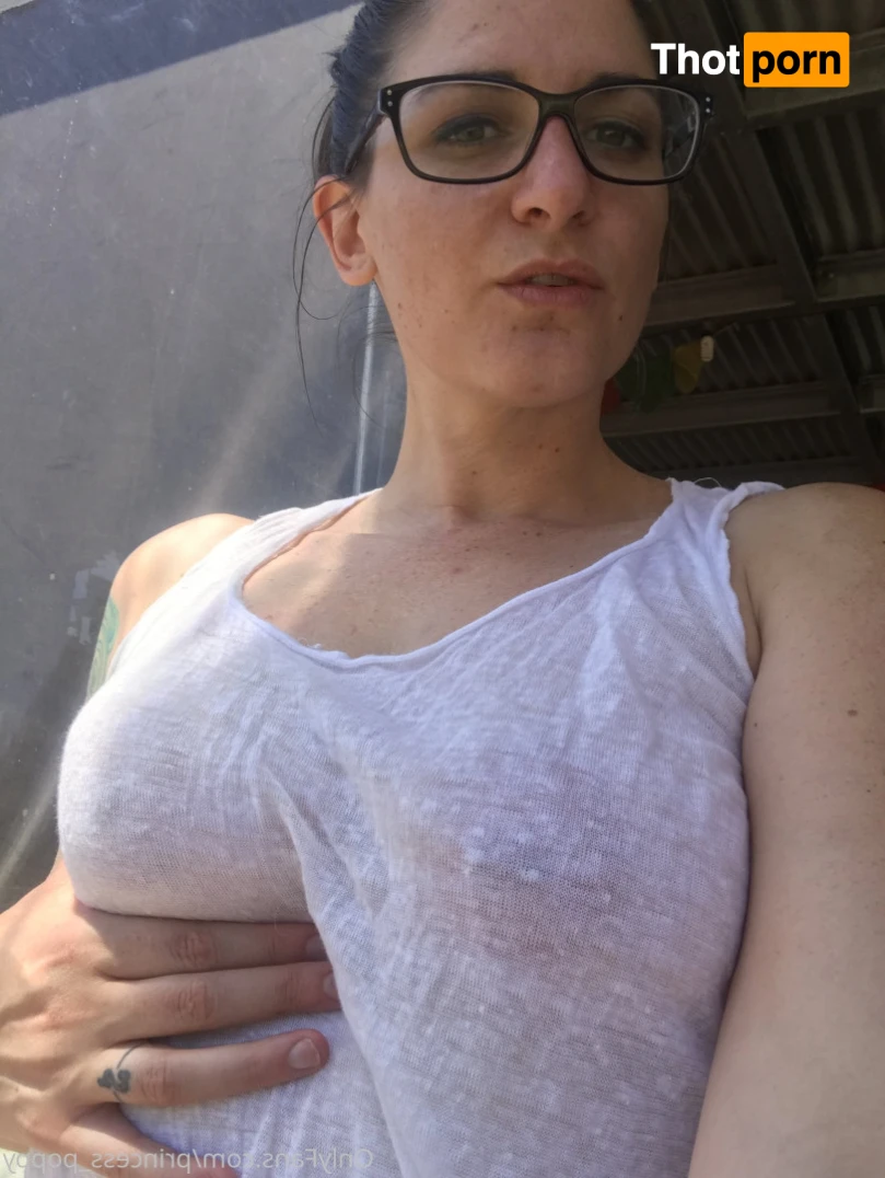 Princess Poppy (NO PPV) 16480612