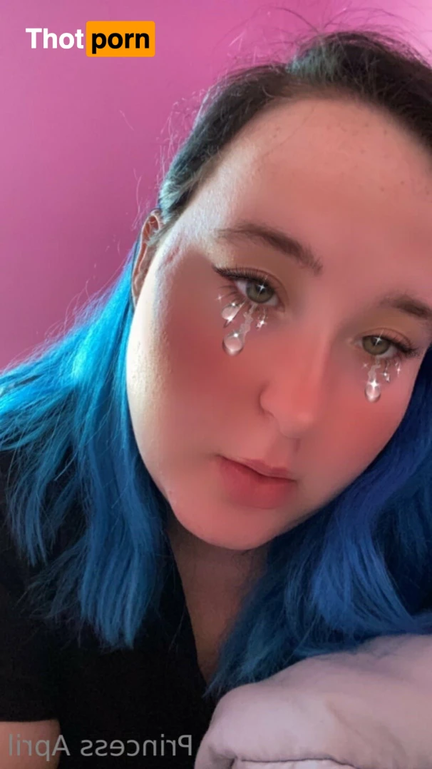 Princess April 🌙✨ 16455211