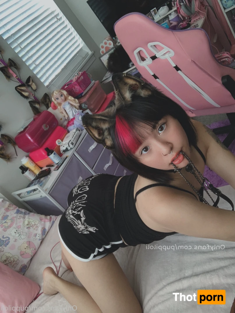 Filipina long tongue queen 💖 15230922