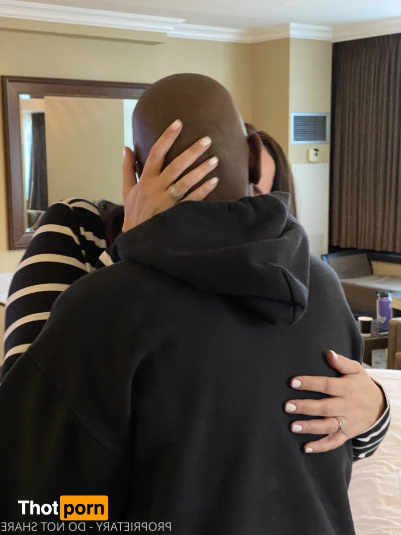 The Queen of Lace 14515530