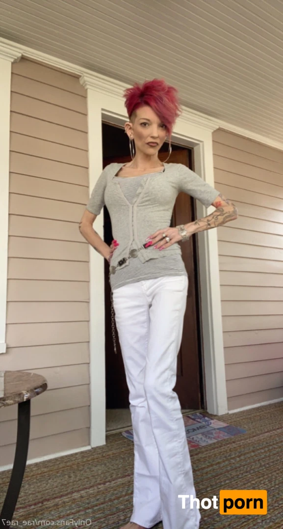 A Beautiful Mess 15604296