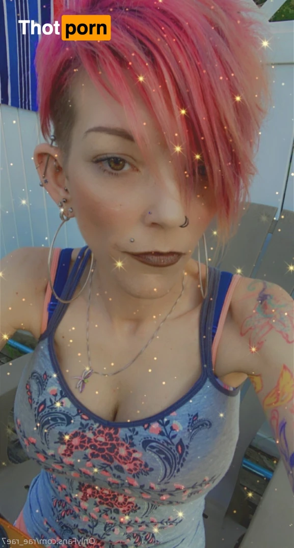 A Beautiful Mess 15606393