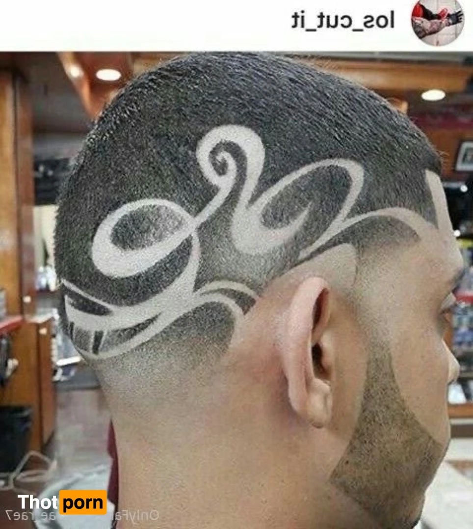 A Beautiful Mess 15661605