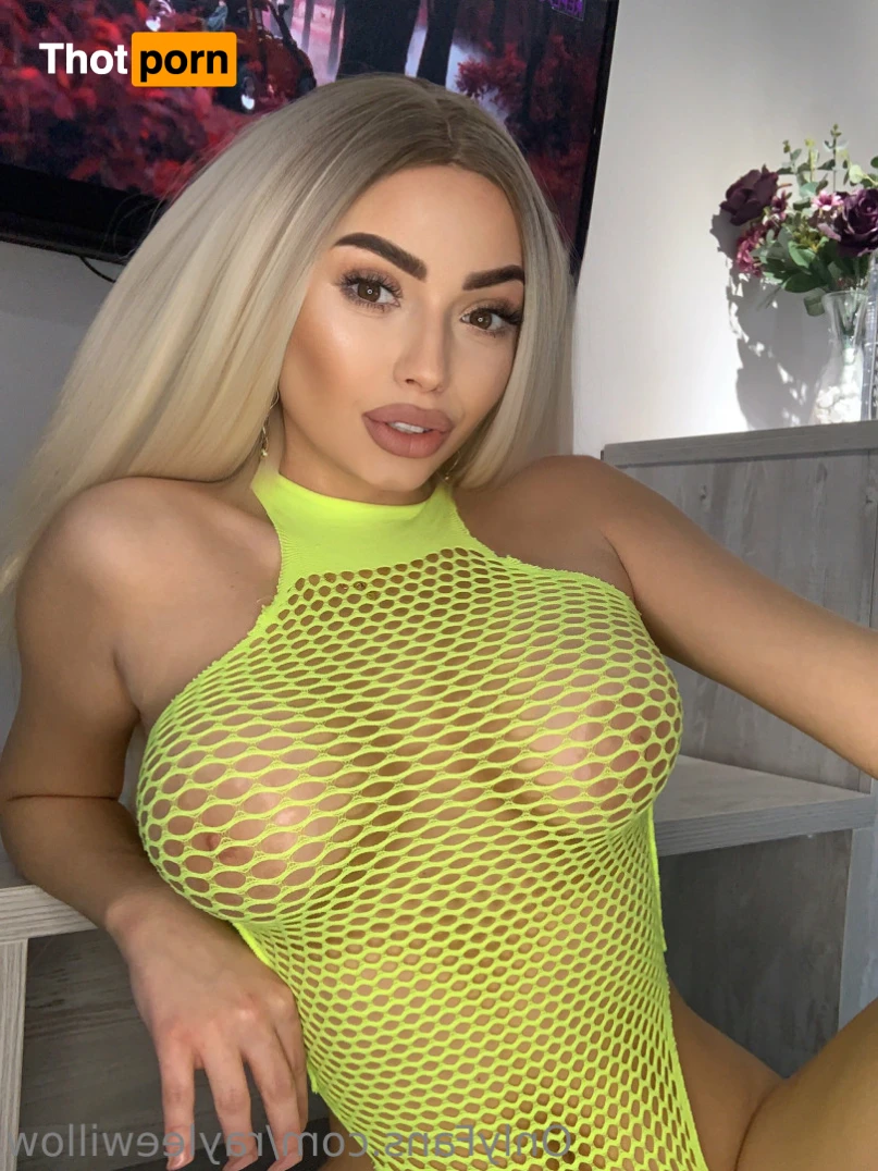 Raylee Willow 13506820