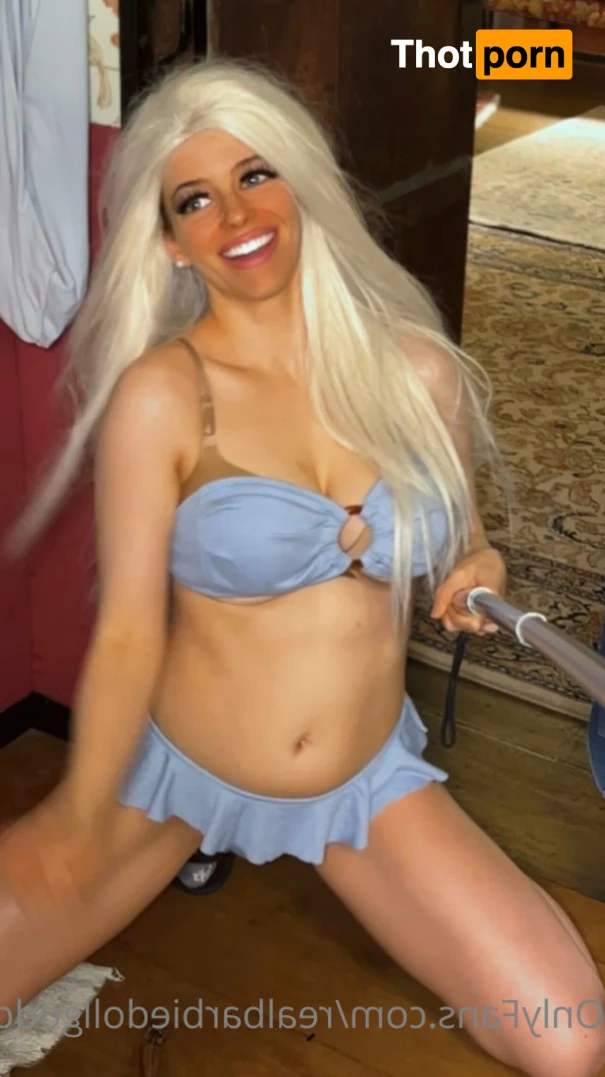 Barbie Doll 15806796