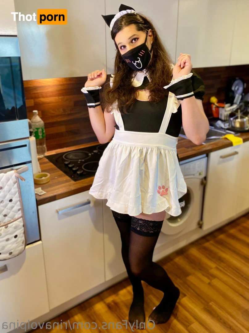 Rina Volpina 12408600