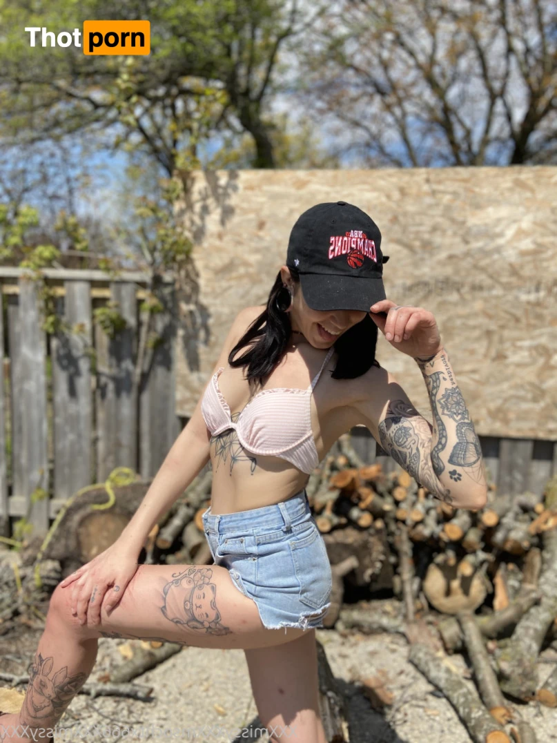 ♡ 𝑺𝑨𝑹𝑰𝑵𝑨 ♡ 12222765