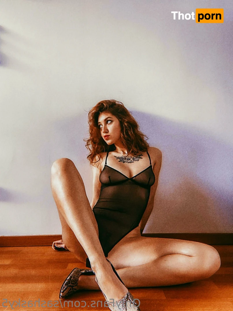 Annie Opium 13439881