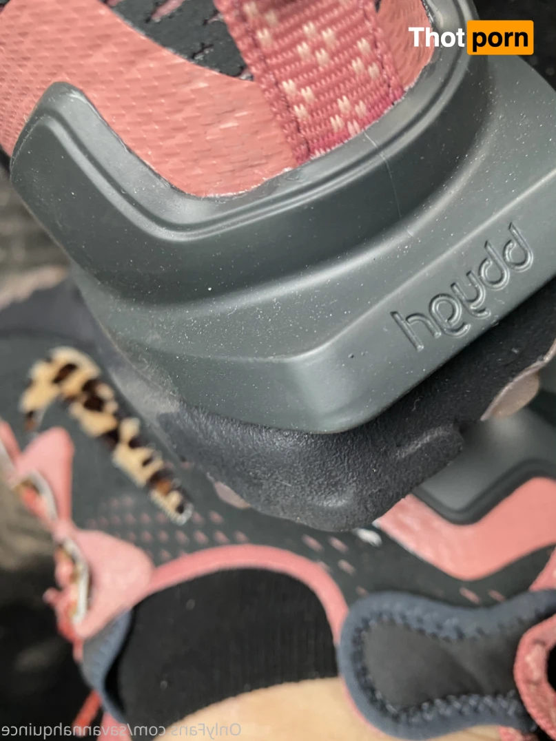 savannah quince 13049060