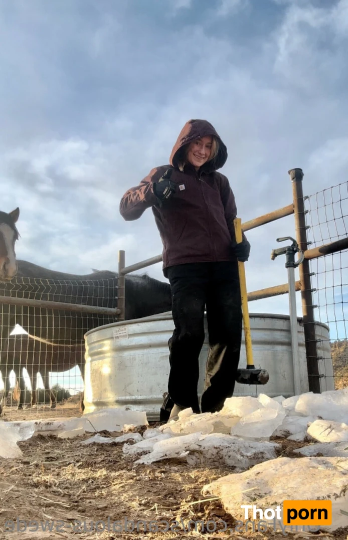 Astrid ❤️ 15431696