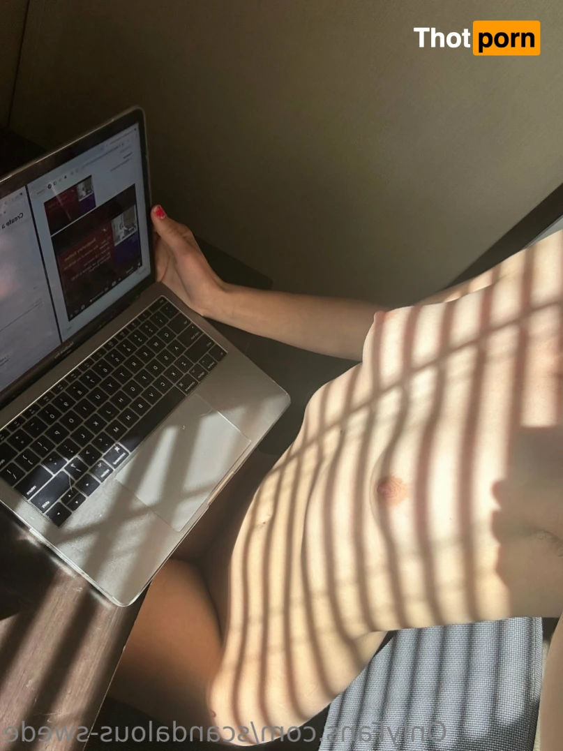 Astrid ❤️ 15503028