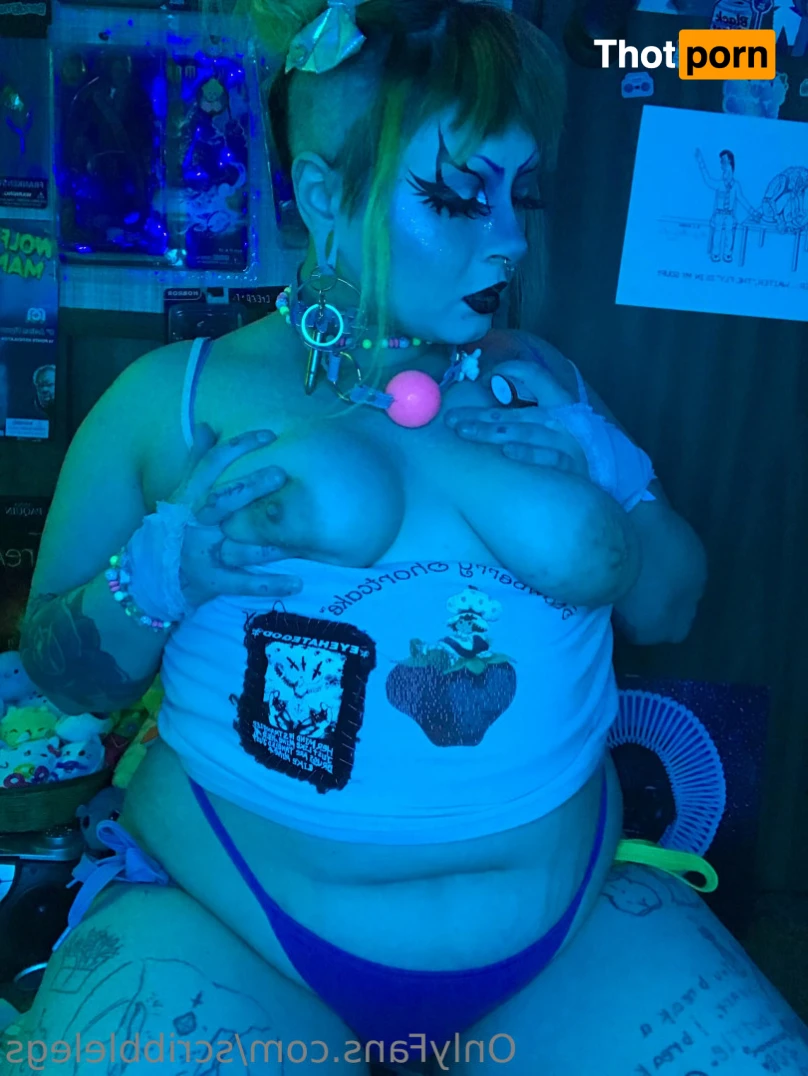 Beatrix Kido 14499625