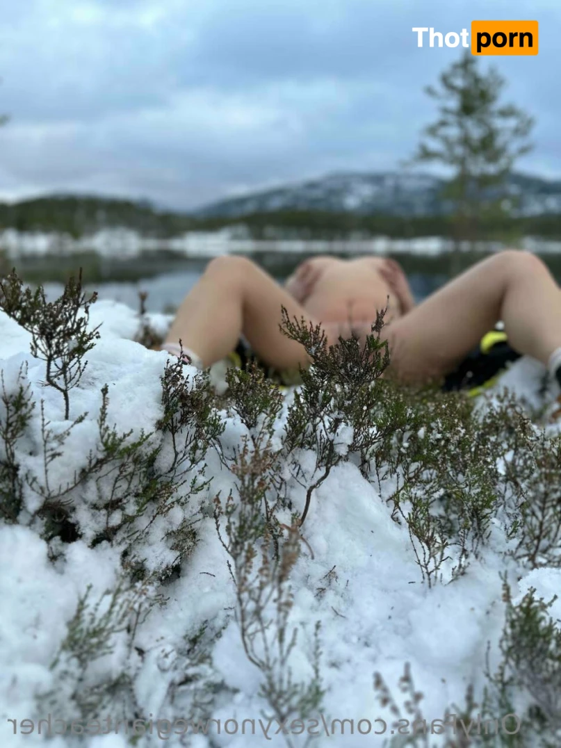 Sexy 🇳🇴Teacher 13353664