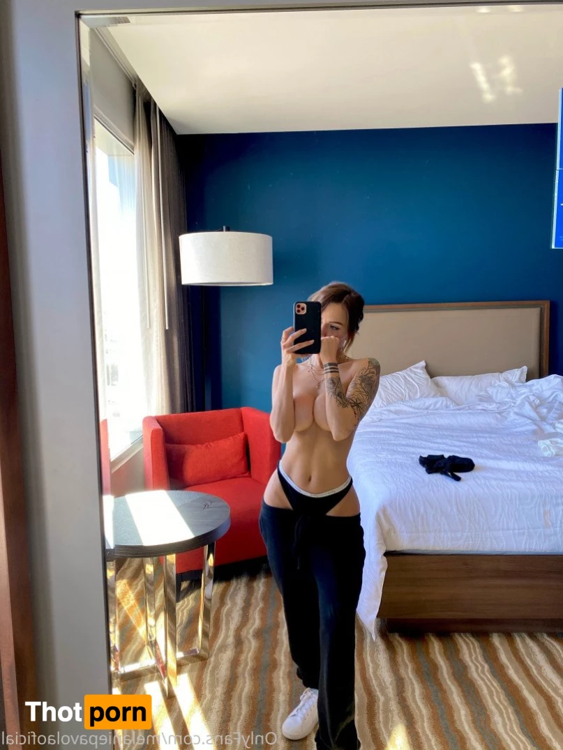 Melanie Pavola 784139