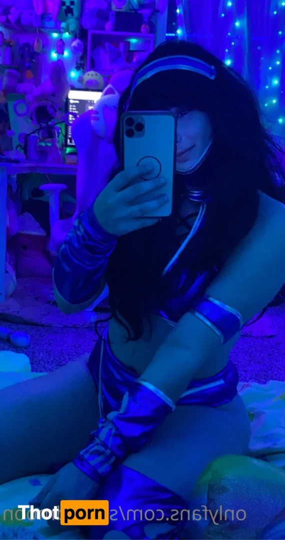 princess moon 🌙 14496805