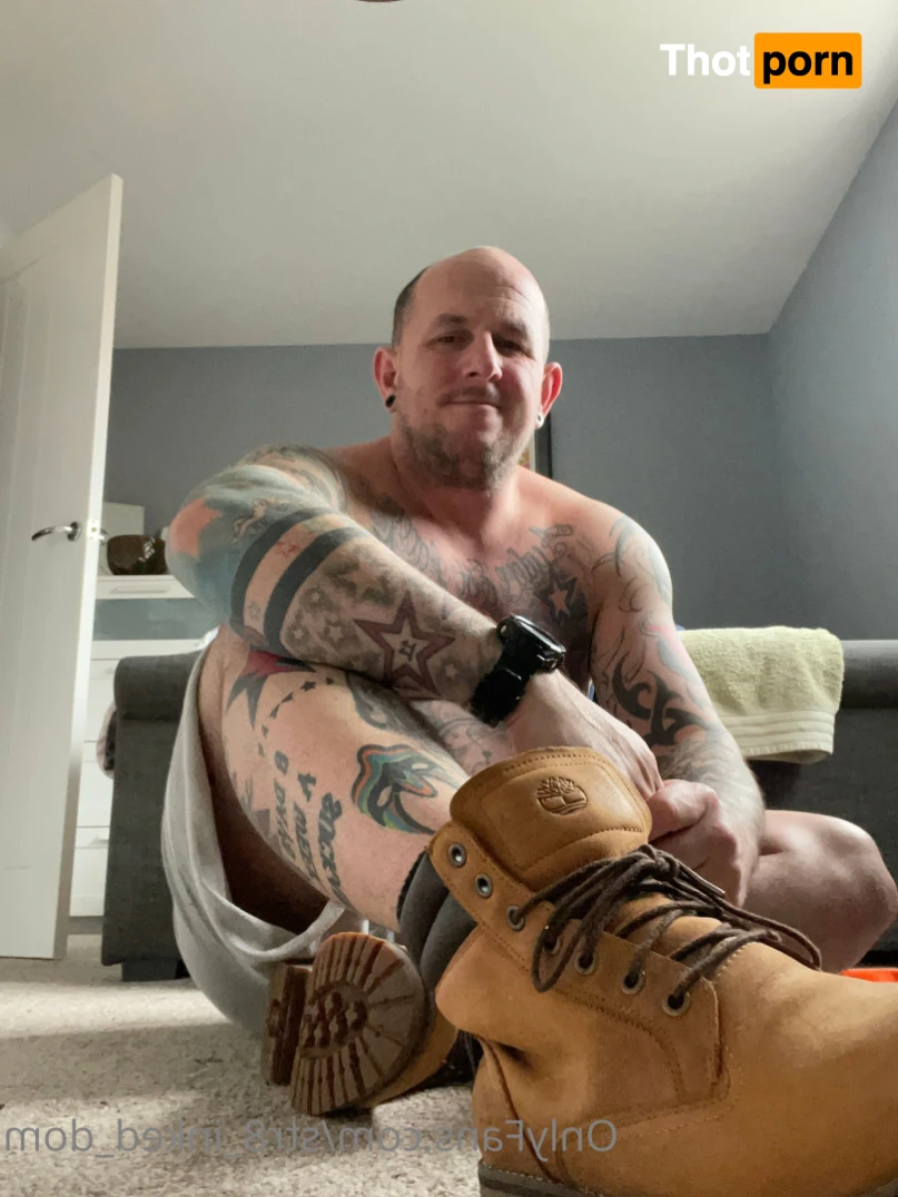 Straight inked dom stoma bagged alpha 11648340