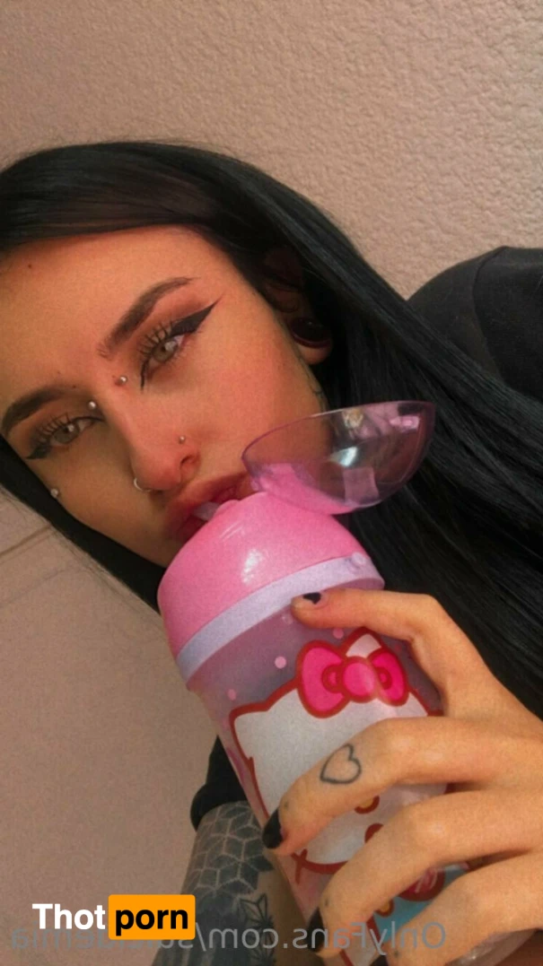 𝐌𝐢𝐚 | 𝓜𝓲𝓼𝓽𝓮𝓻𝓲𝓸𝓾𝓼 𝓚𝓲𝓽𝓽𝔂 14441108