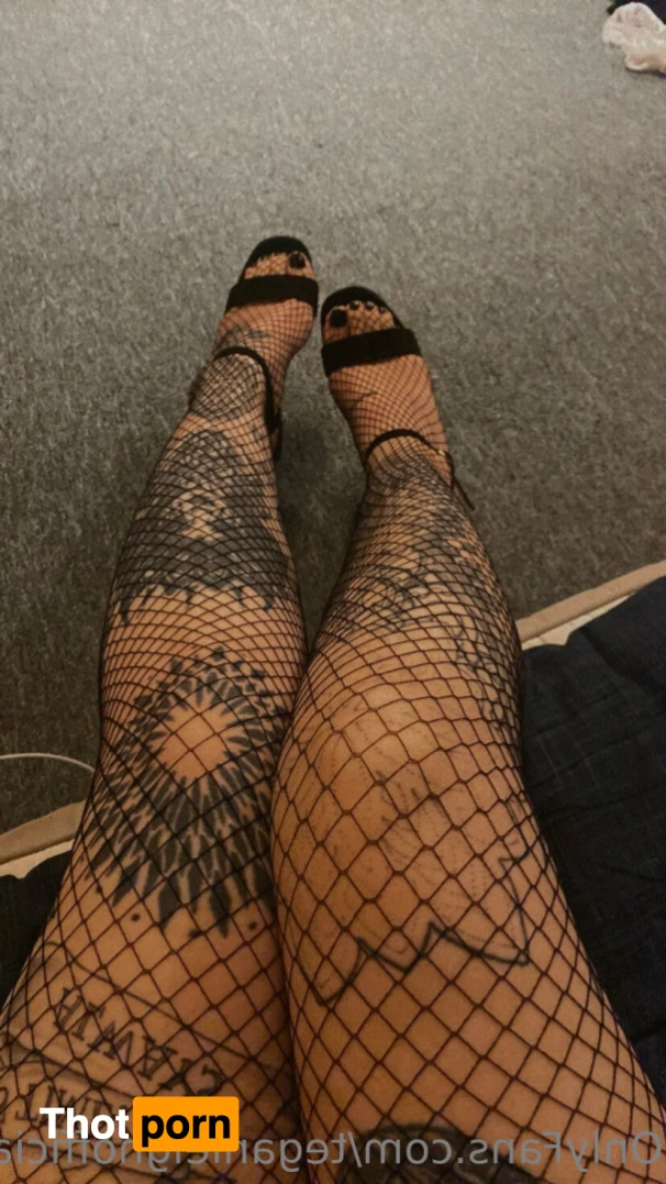 Tegan-leigh 🖤 14449922