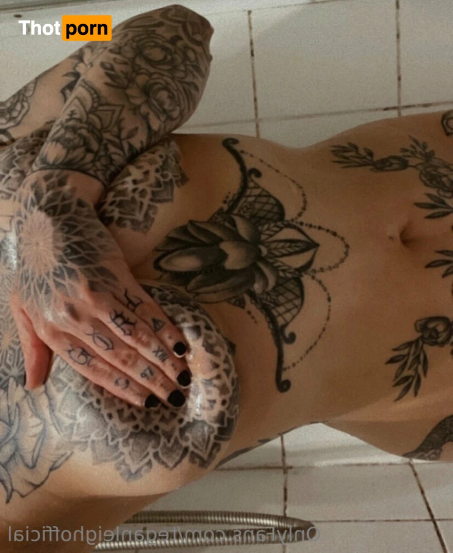 Tegan-leigh 🖤 14477152