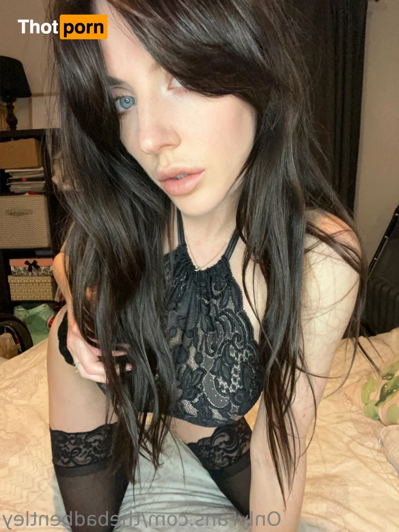 Samantha Bentley 10904660