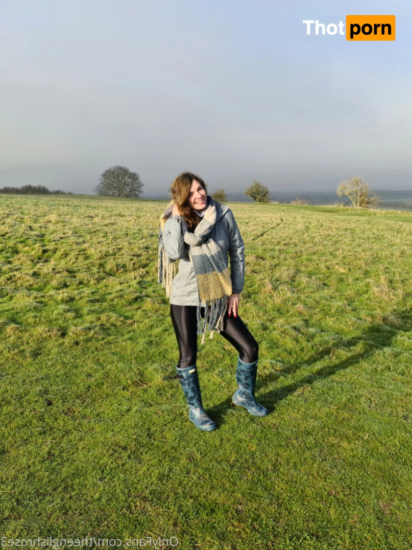 🇬🇧🌹 Kathryn Rose 🌹 🇬🇧 12847628