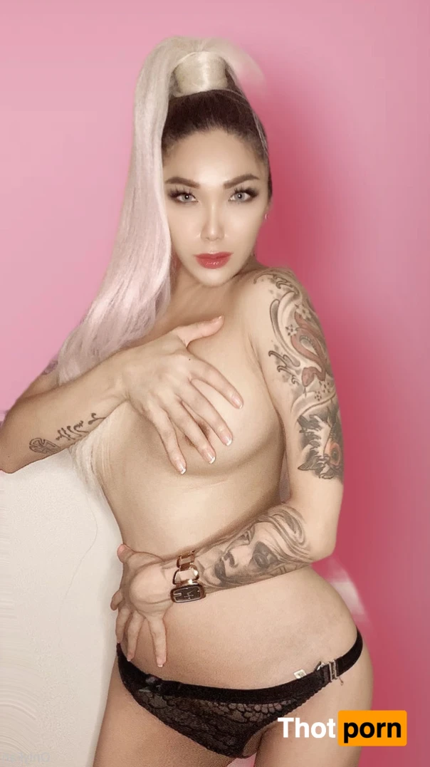 TITILLATING  Tiffy 14454164