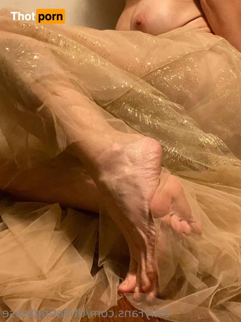 Titillating Tease 12783651