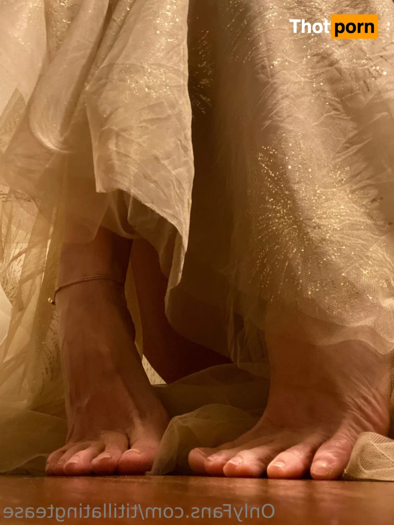 Titillating Tease 12784804