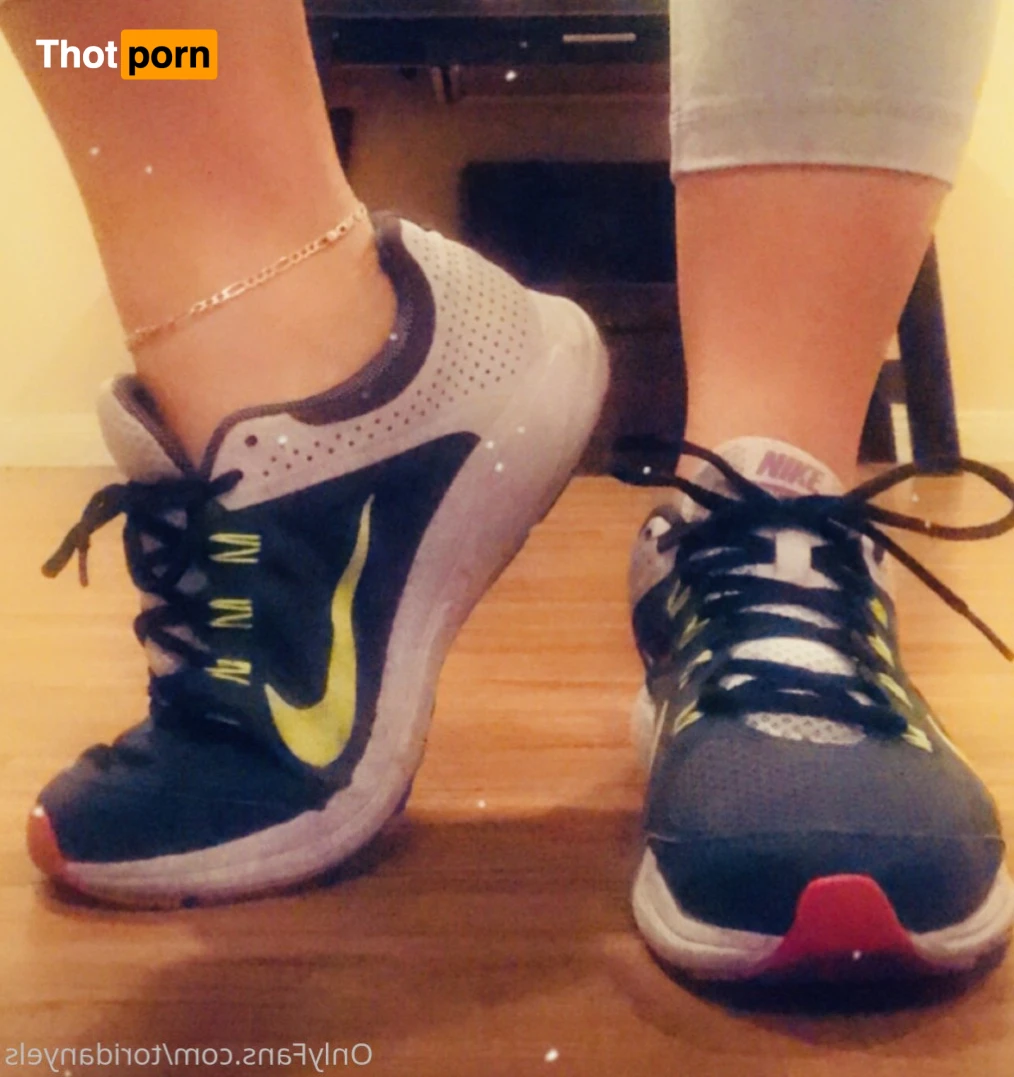 Tori Danyels Feet 12190406