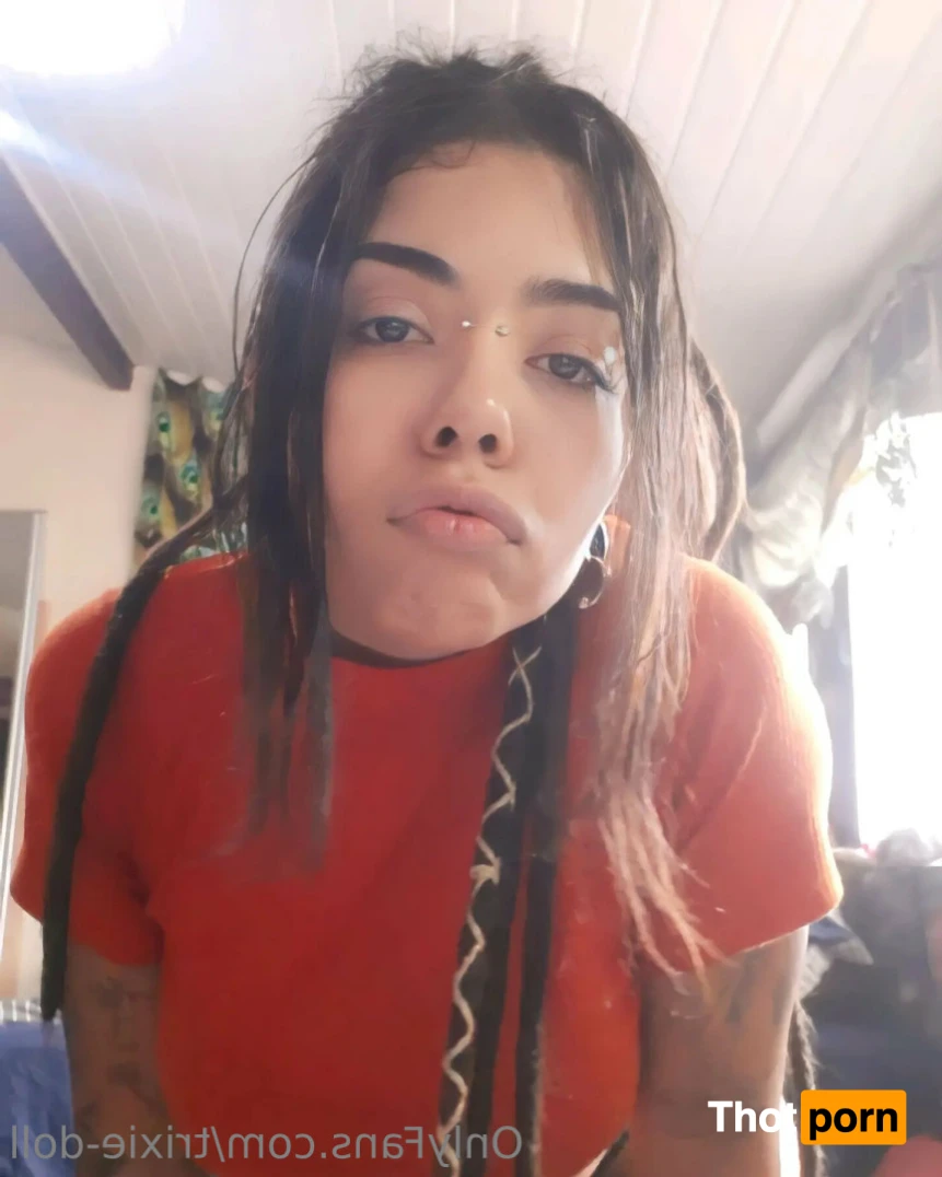 Trixie 👾 11379946