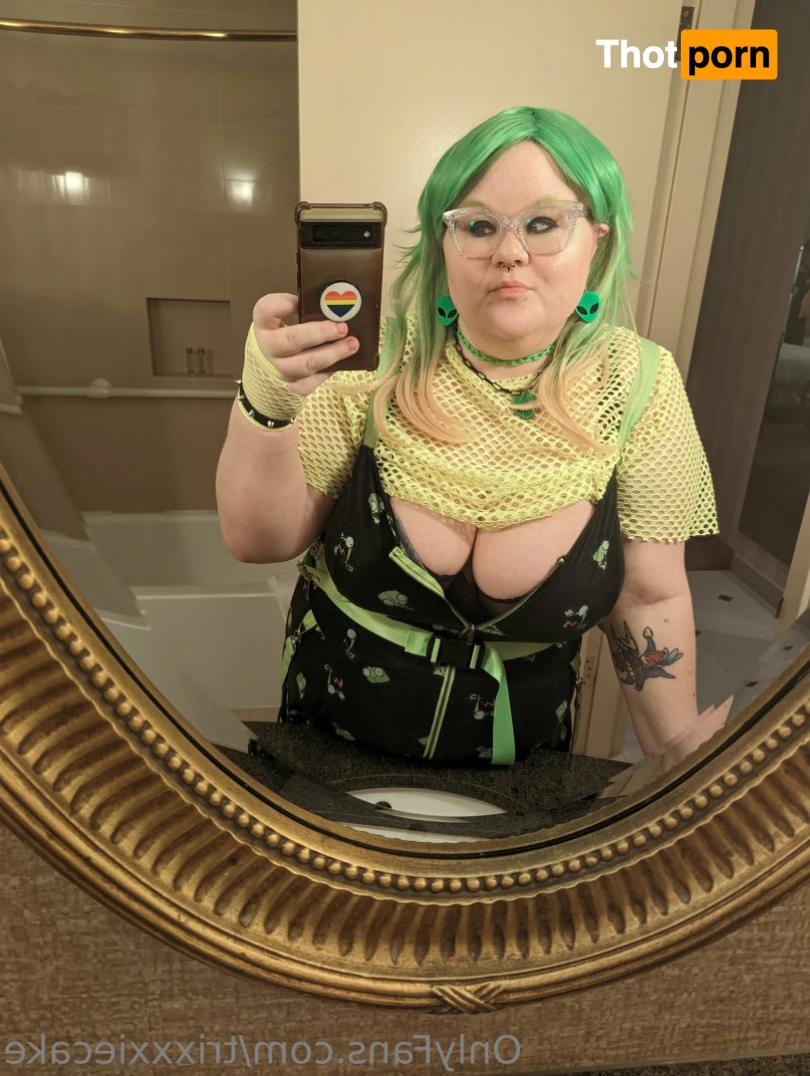 Trixie Cake 11393489