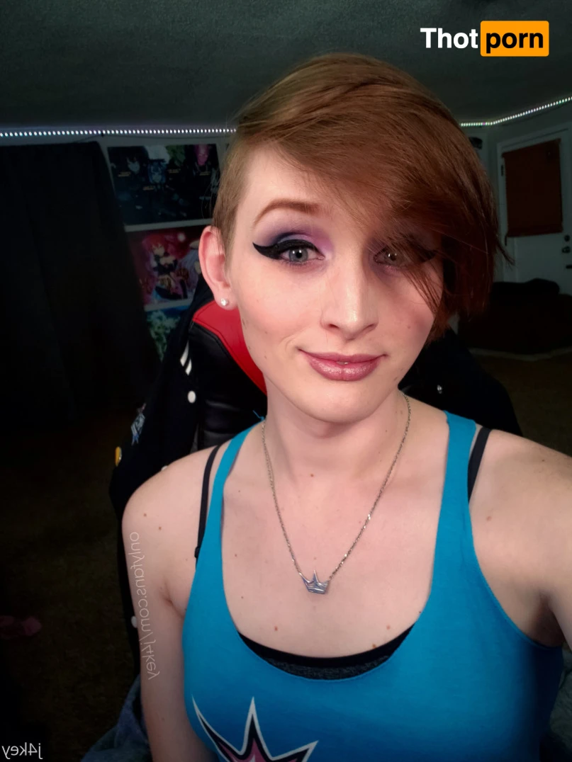 VeroticaJae 15159276