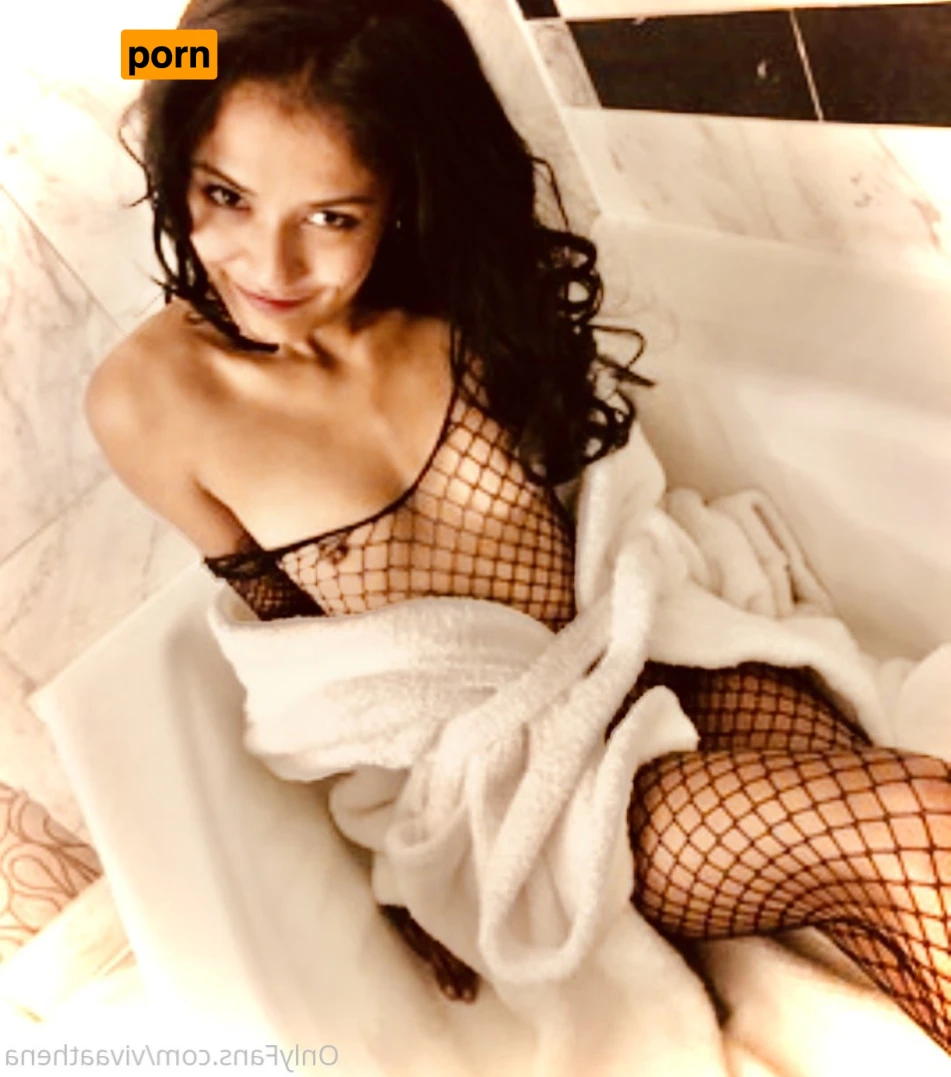 Viva Athena 16534985