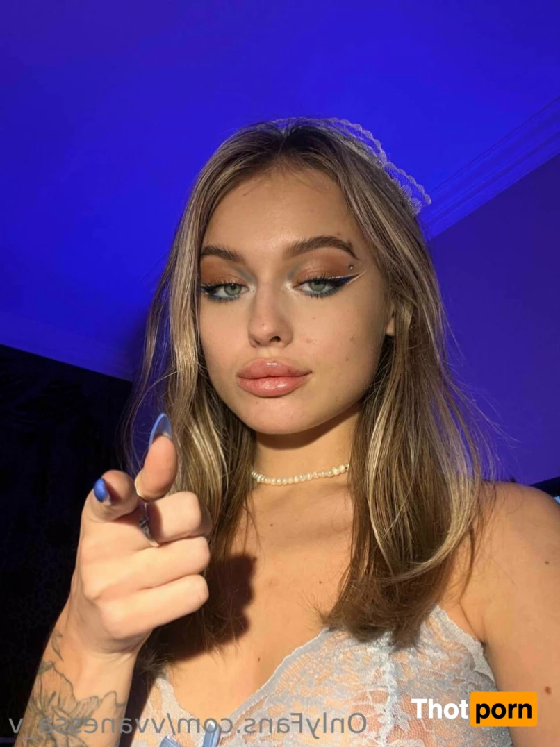 Vanessa❤️ 12625179