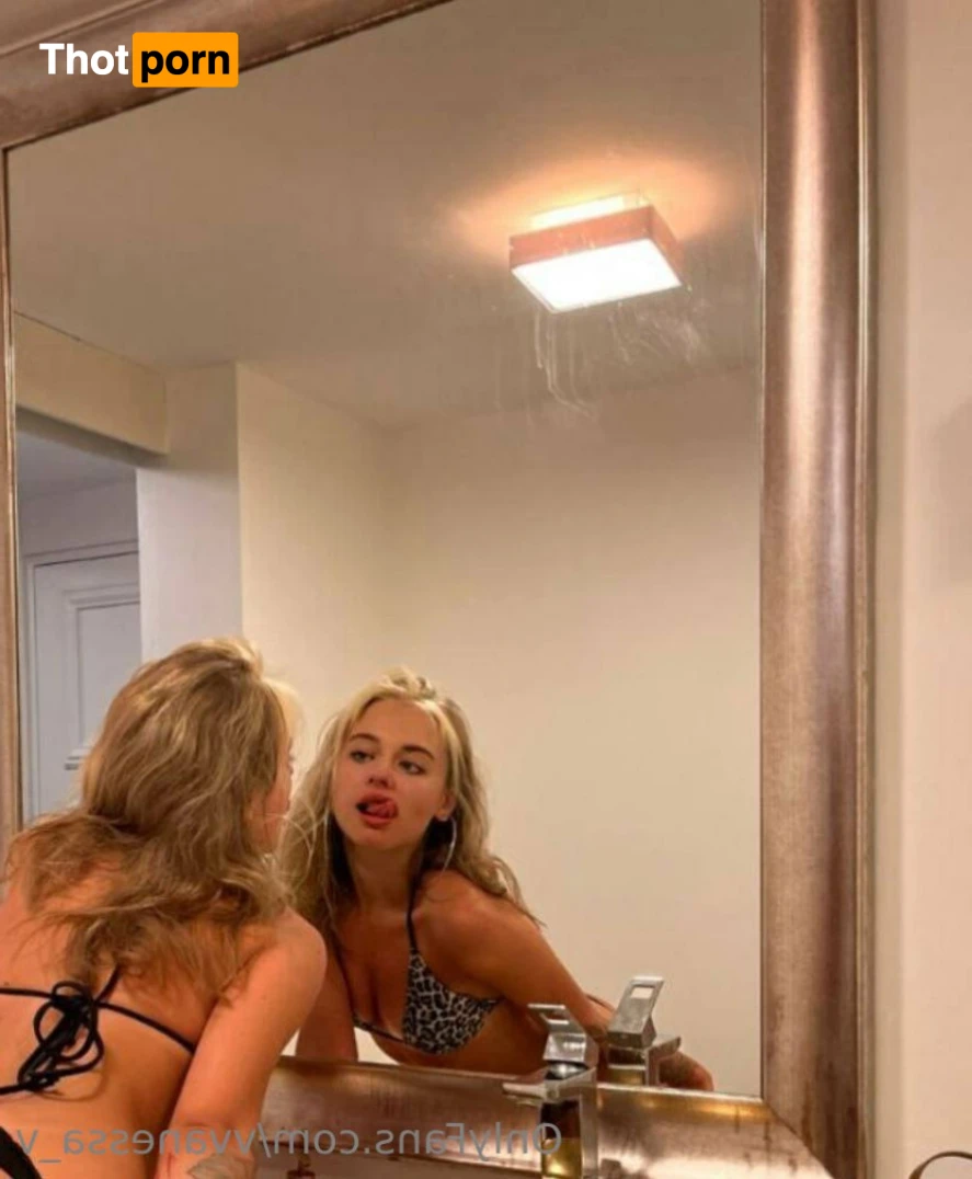 Vanessa❤️ 12625327