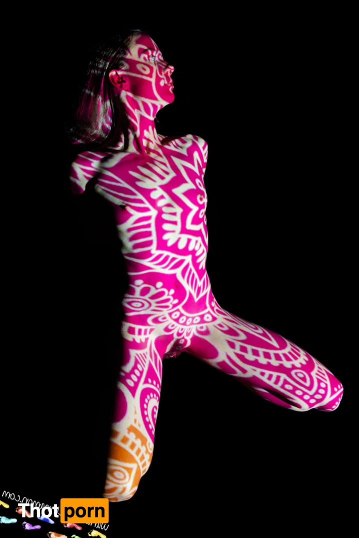 Wandering Cinnamon - Premium 14477882