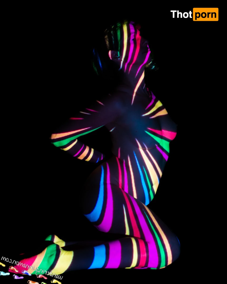 Wandering Cinnamon - Premium 14490310