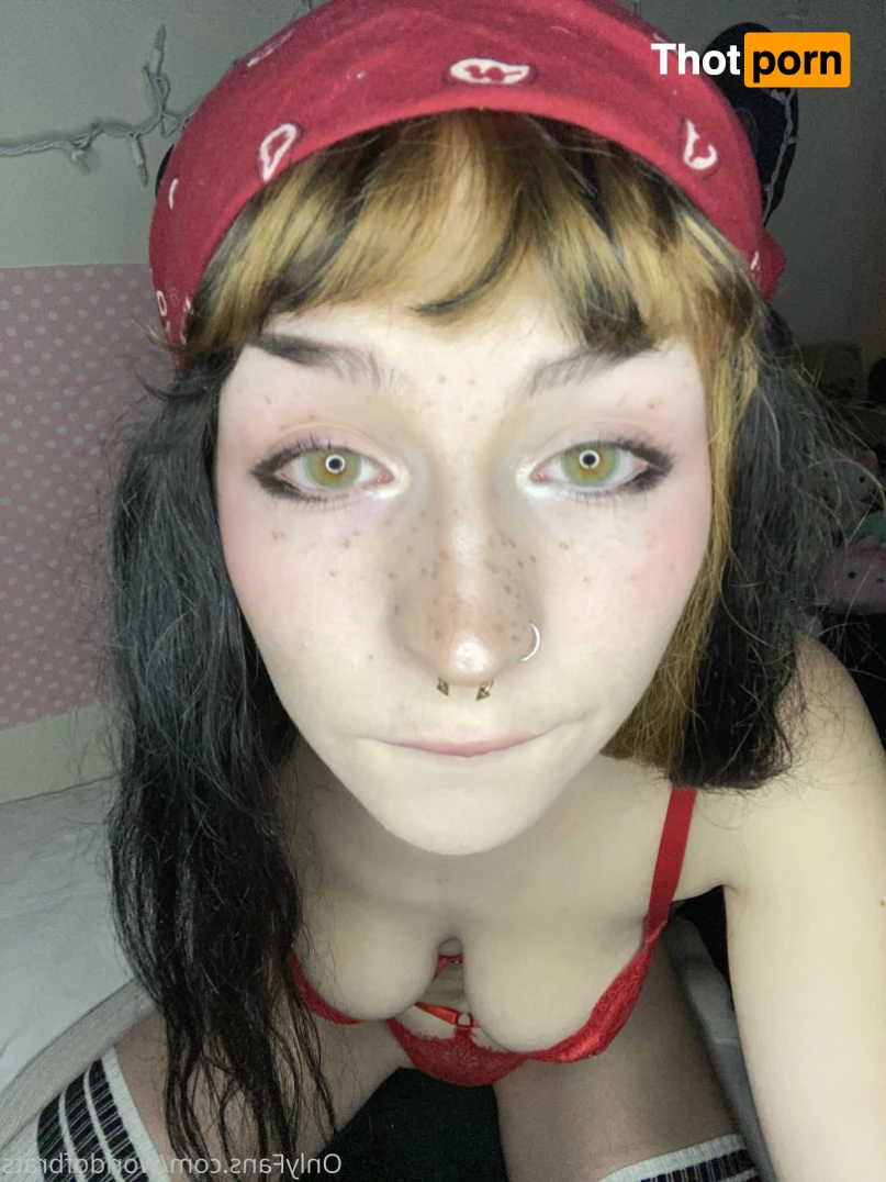 𝙩𝙞𝙣𝙠 ✧ 16272196