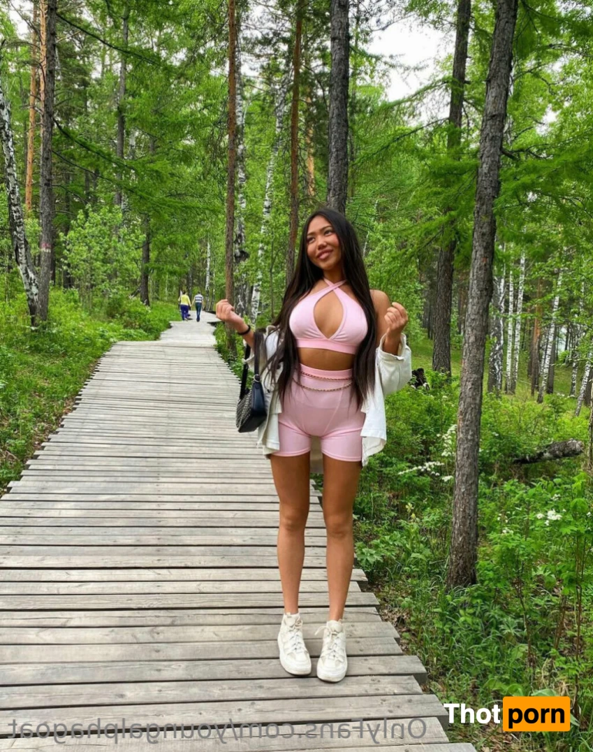 youngalphagoat 14451589