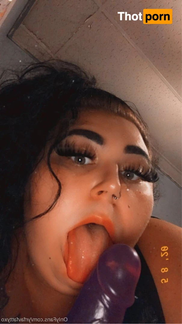 Your virtual fantasy 12547141