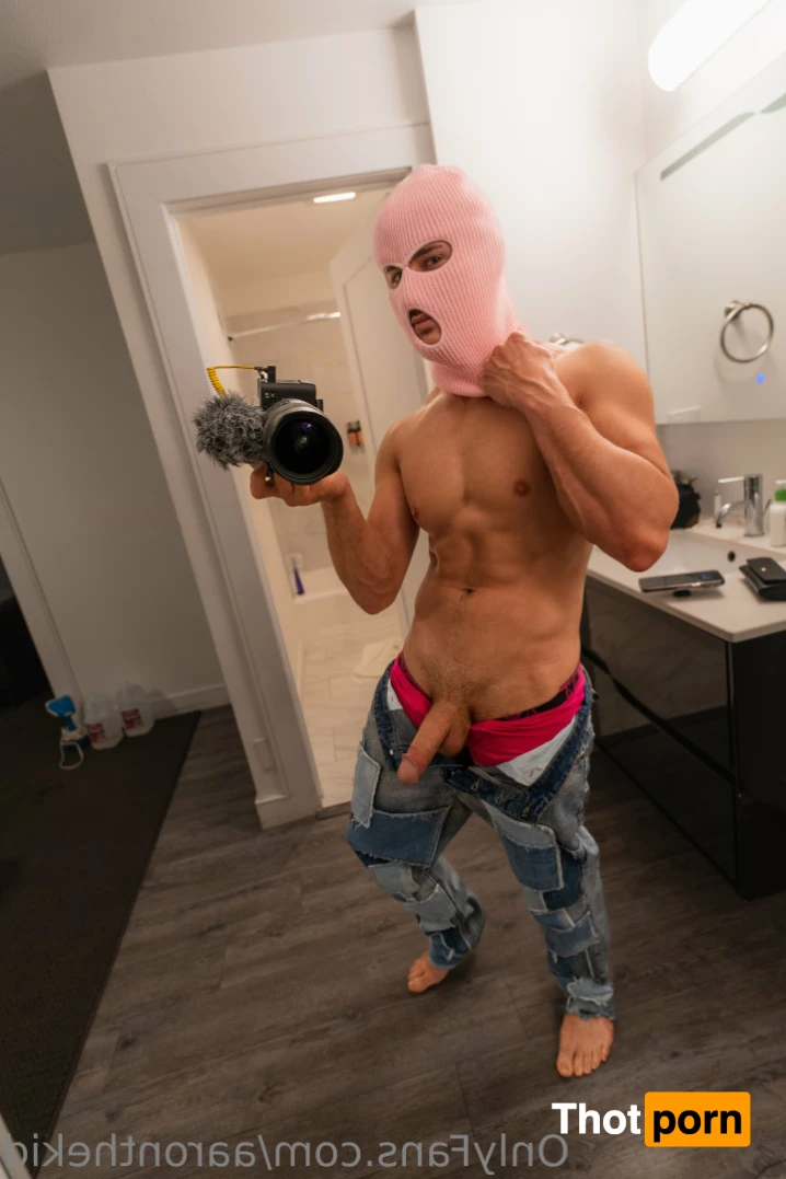 The Kid Aaron 12517967